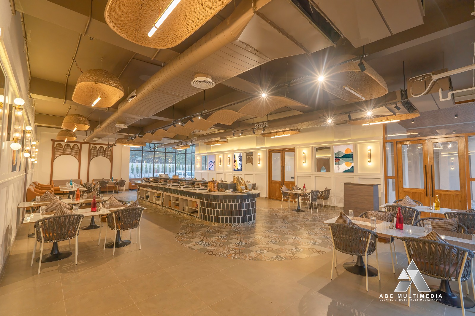 Restaurant seating at StarInn Kyari Resort