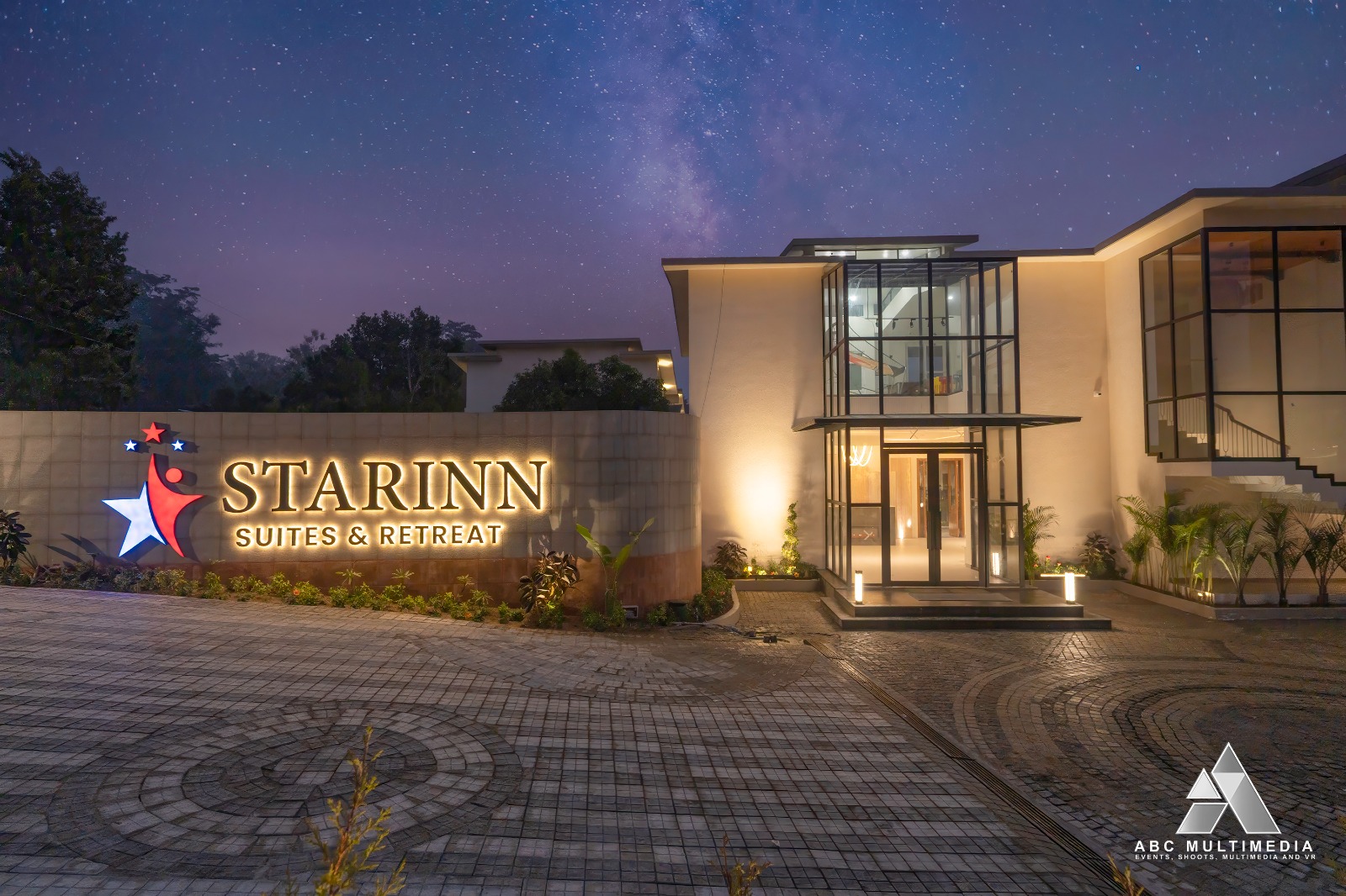 StarInn Kyari Jungle Resort at evening