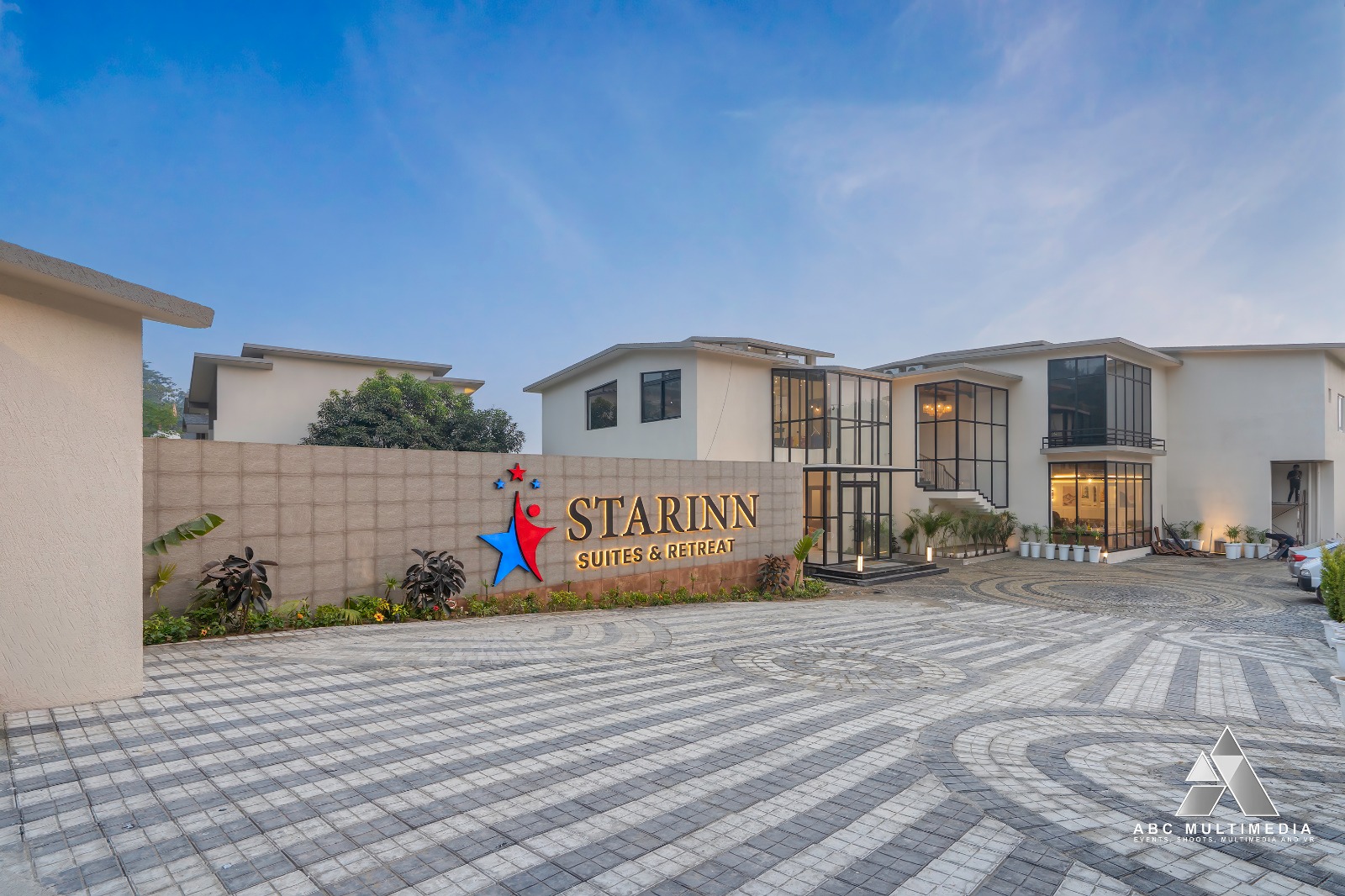 StarInn entrance